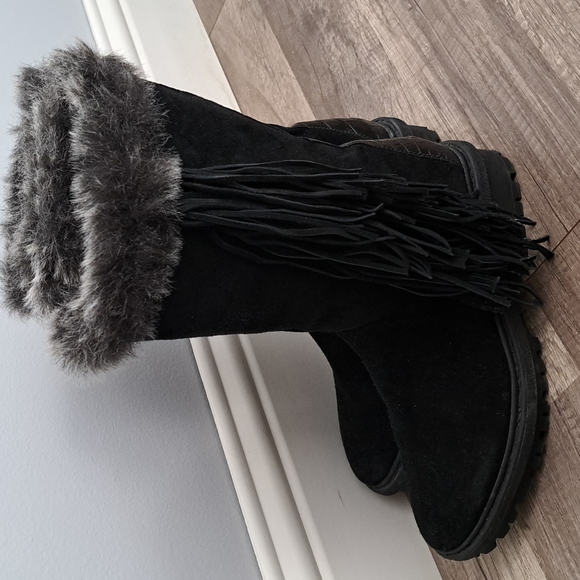 NEW! Sam Edelman suede boots with fringe detail - Picture 4 of 14